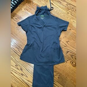 Healing hands scrub set